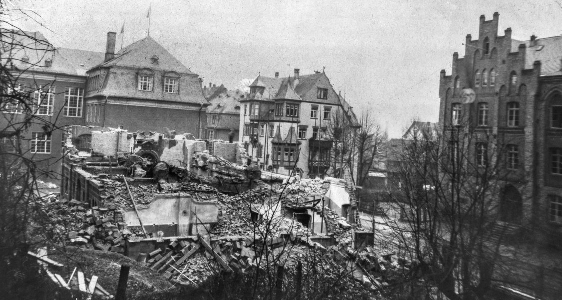 Trümmer der ausgebrannten Marburger Synagoge