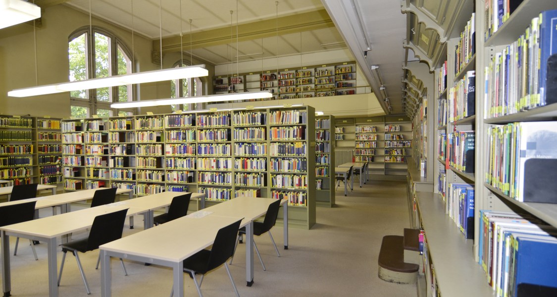 Bibliothek im Wilhelm Röpke Haus